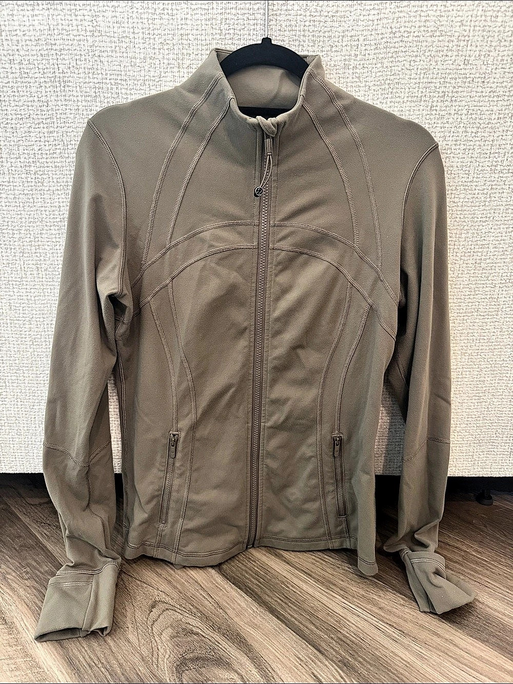 Lululemon Define Jacket *olive green
